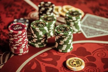 uutoto platform dashboard showing football markets, live dealer, and slots